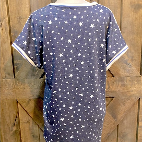 NWOT Navy & White Stars and Stripes Color Block Pocket Tee - Picture 3 of 15
